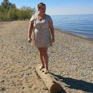 Meet your Posher, Kelly